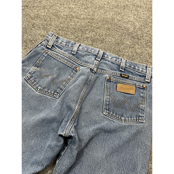 Wrangler Mens 90s Cowboy Performance Jeans 34x32 Rodeo Western Denim Barn Blue - Picture 1 of 13